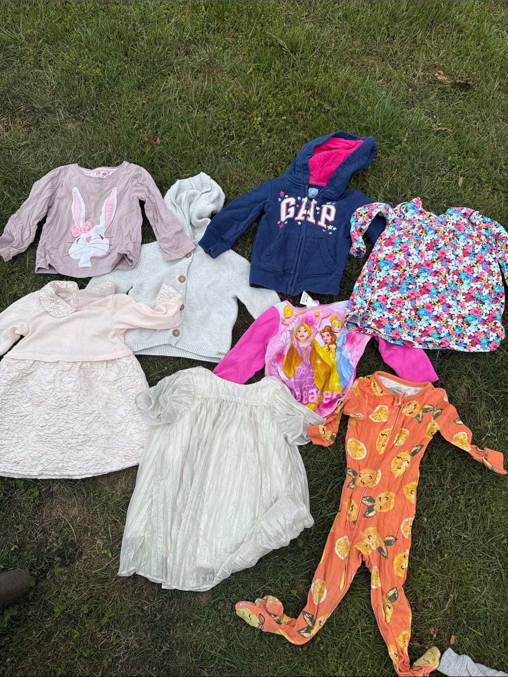 12 to 18 month bundle baby toddler girl clothes baby gap carters Nicole Miller